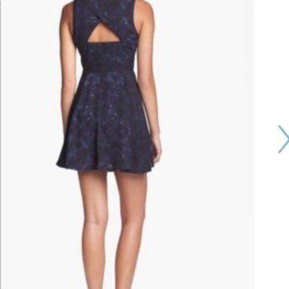 BB Dakota Cutout A-Line/Skater Short Dress (Della) - Picture 5 of 5